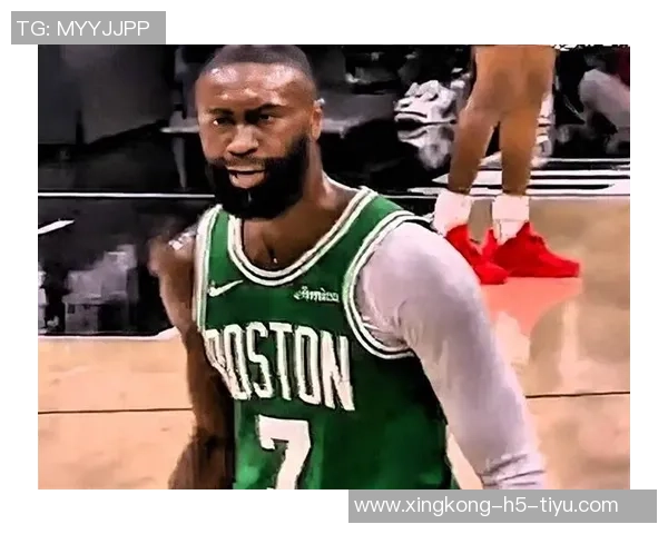 杰伦布朗直言篮球真相不容忽视关键罚球失误引发热议